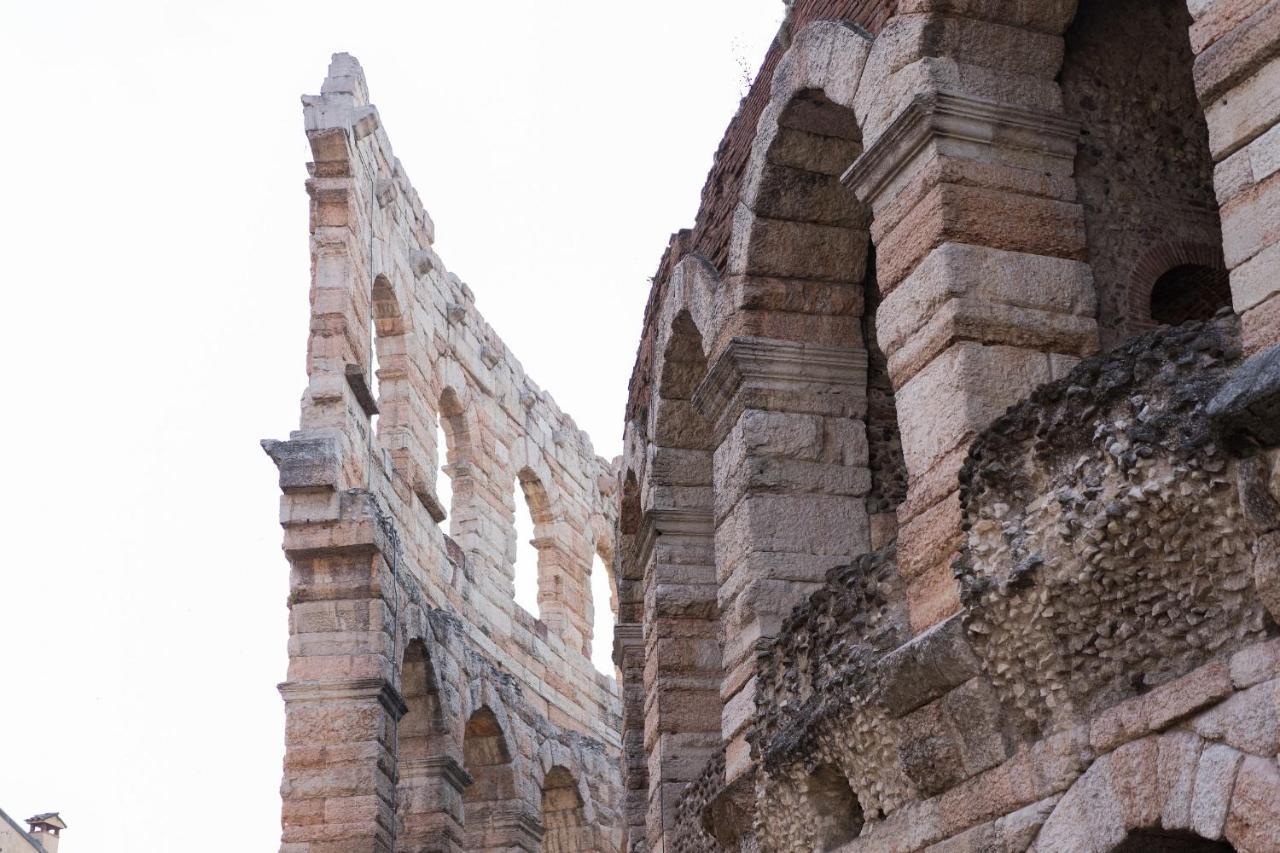 Arena Rooms Verona Exterior foto